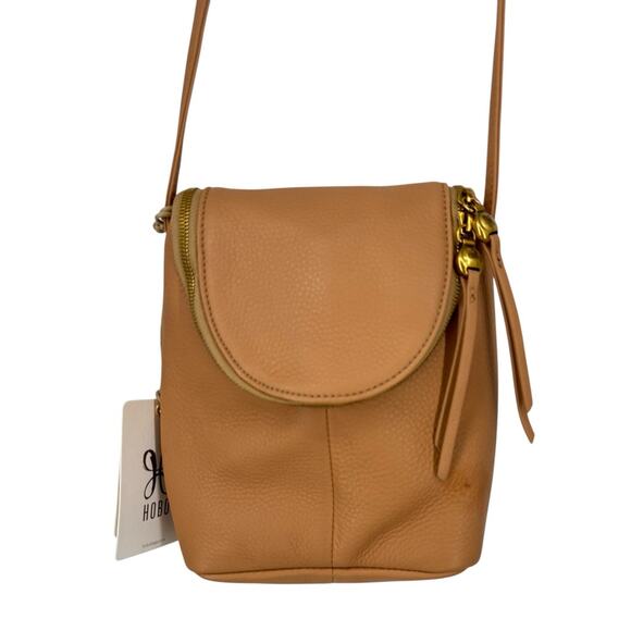HOBO Fern Collection Crossbody Bag Sandstorm Convertible New - Picture 1 of 16